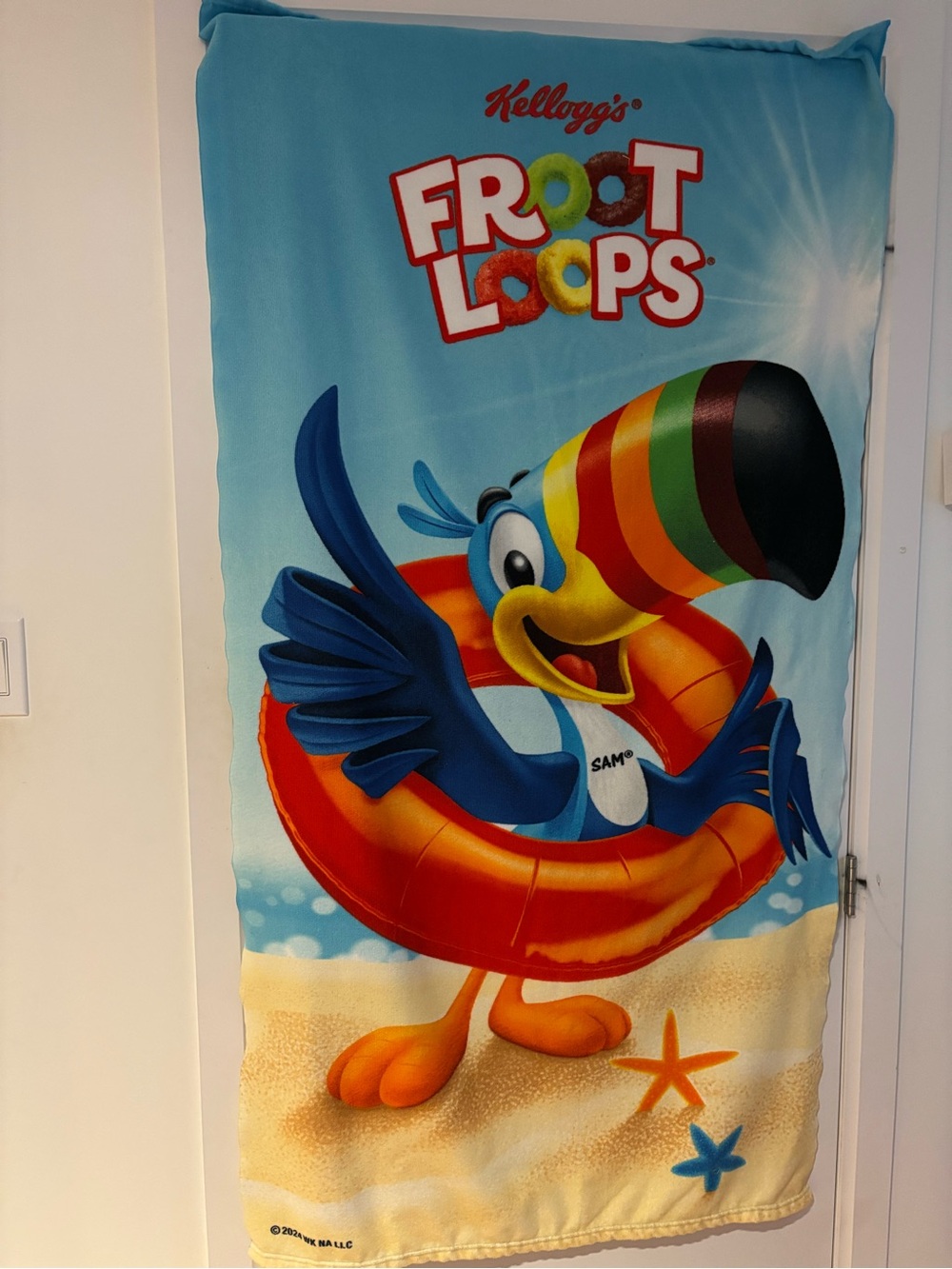 Kellogg’s Froot Loops Toucan Sam 2024 Exclusive Microfiber Beach Towel